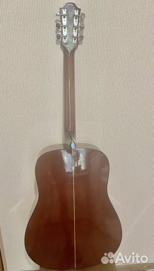 Гитара аккустическая Hohner HW220