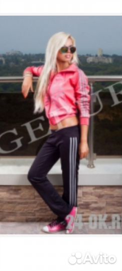 Спортивный костюм adidas