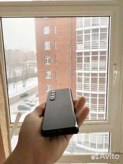 Samsung Galaxy Z Fold3 5G, 12/256 ГБ