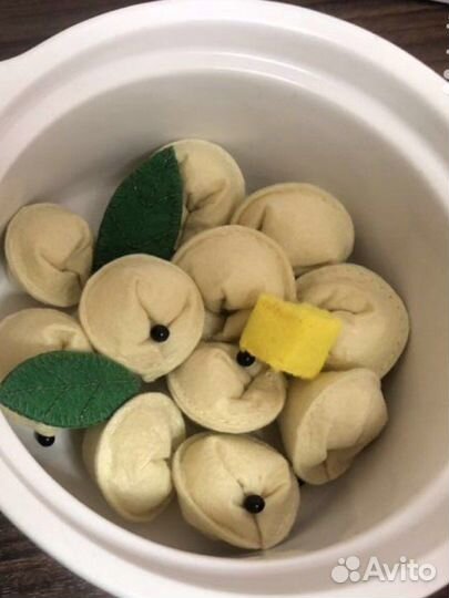 Пельмени из фетра