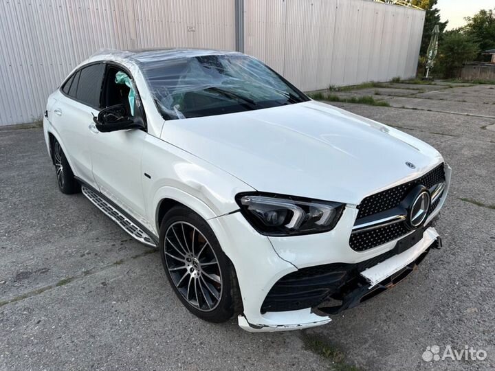 В разборе Mercedes-Benz GLE C167