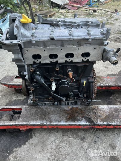 Двигатель F4PC770 1.8л Рено Лагуна 2