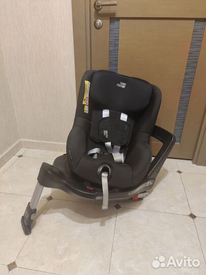 Britax roamer dualfix i-size 40-105 см, до 18 кг