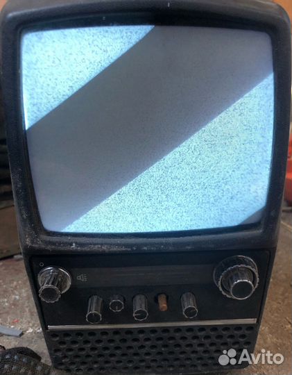 Телевизор «Silelis 403D»