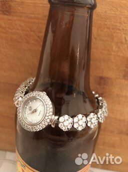 Серебренные часы