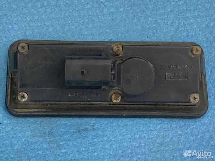 Ford Focus II 2008-2011 кнопка открывания багажник