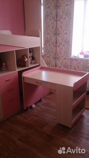 Детская мебель для двух принцесс