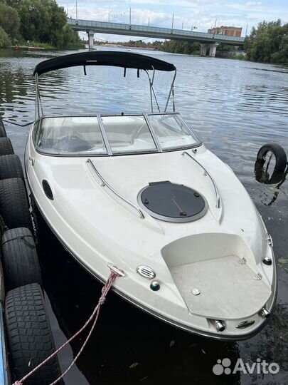 Катер Stingrey 208 CR