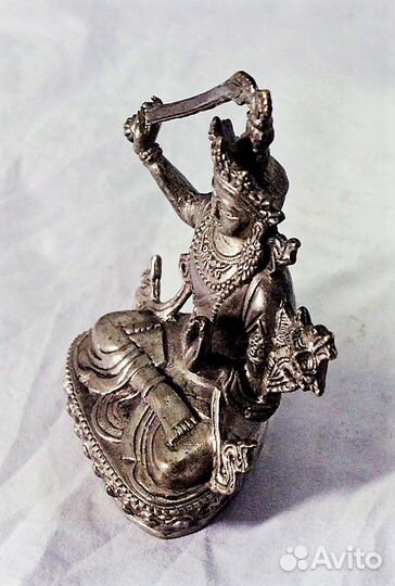 Бодхисаттва с Мечом - Статуэтка из Бронзы, ru*363c