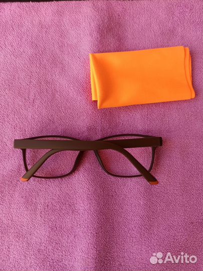 Корригирующие очки