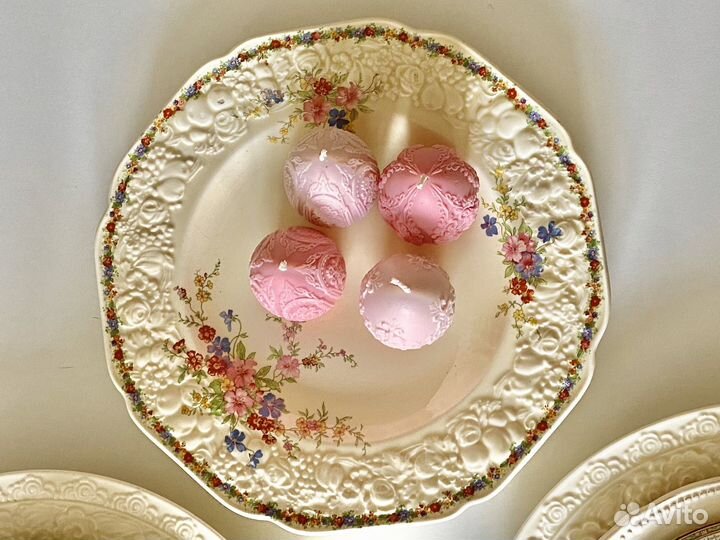 Антикварная посуда рельеф Англия Ducal