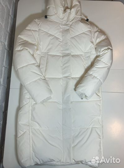 Пуховик женский длинный