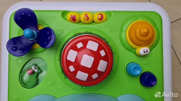 Стол игровой chicco