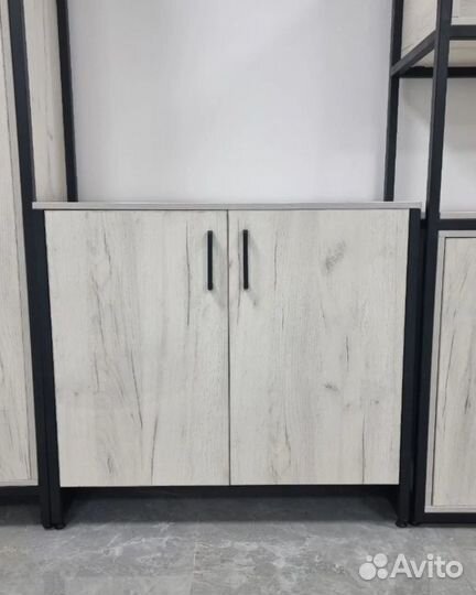 Офисная мебель в стиле лофт