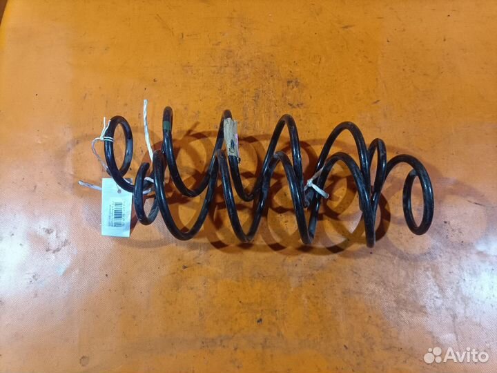 Пружина Toyota Yaris KSP210 (Заднее)
