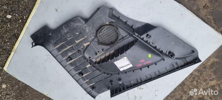 Обшивка кузова правая (купе) для VW Polo (HB)