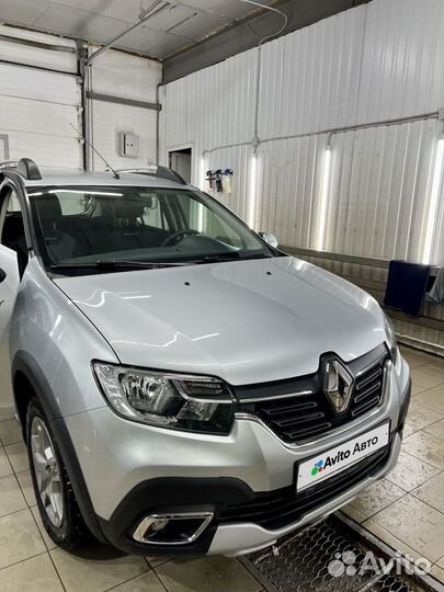 Renault Sandero Stepway 1.6 МТ, 2021, 11 300 км