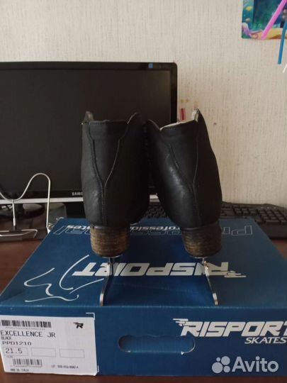 Профессиональные фигурные коньки risport