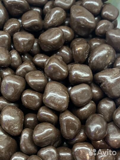 Ананас в темном шоколаде 