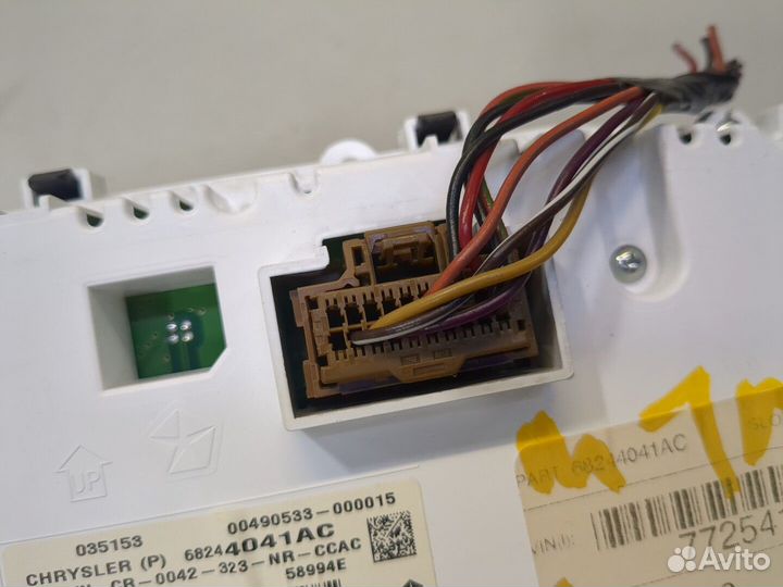 Щиток приборов Jeep Grand Cherokee 2013, 2015