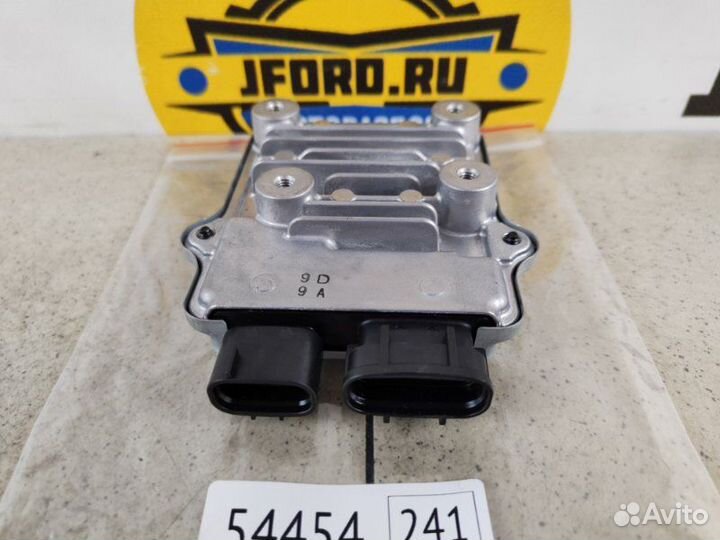 Блок управления топливным насосом Lexus Rx450H