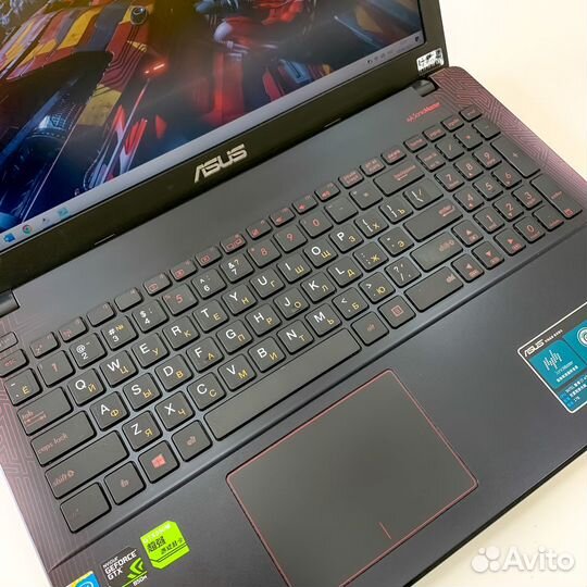 Игровой ноутбук Asus I7/GTX/8RAM