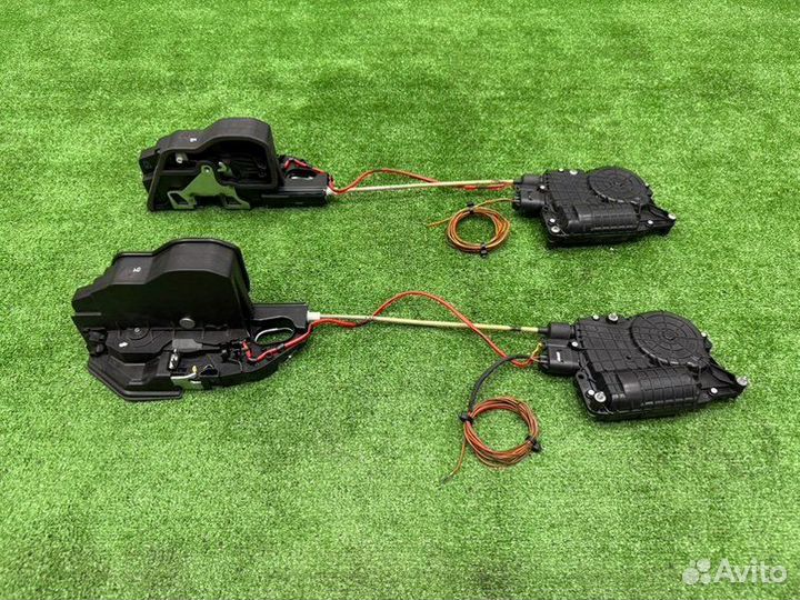 Комплект доводчиков дверей Bmw 6 F13 N63B44B 2014