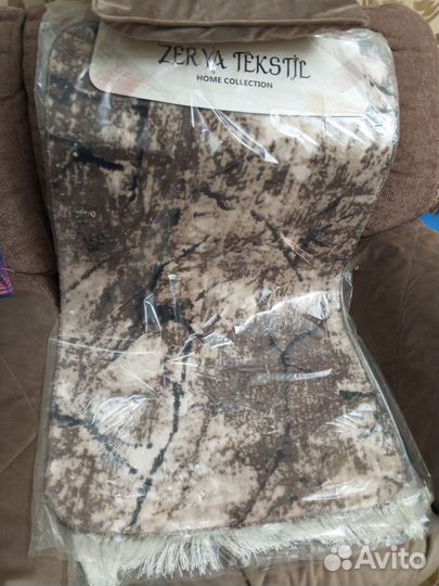 Коврики для ванной и туалета