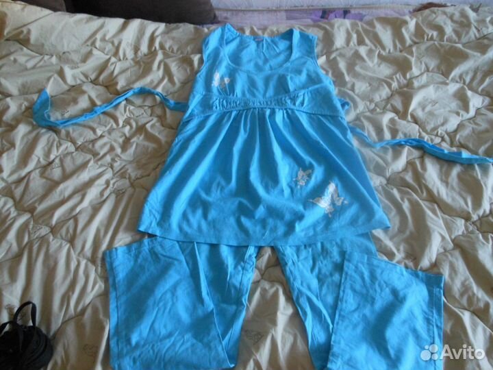 Костюм для беременной женщины