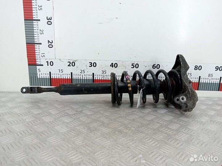 Стойка для Volkswagen Passat 5