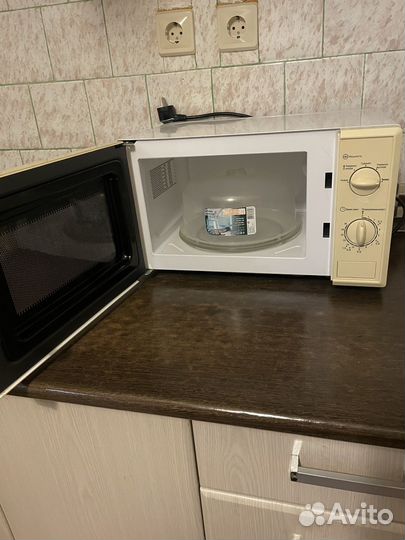 Микроволновая печь horizont