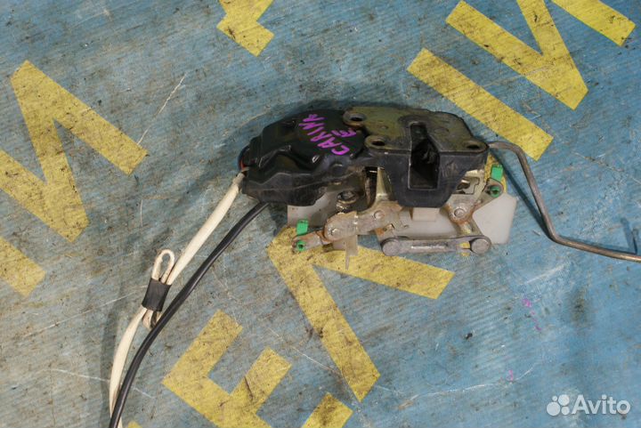 Комплект дверных замков Toyota Carina E