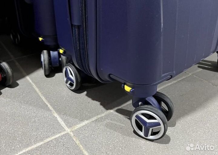 Чемодан на колесах