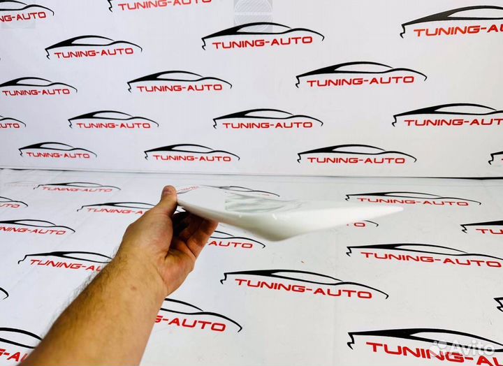 Спойлер на багажник Lexus GS350