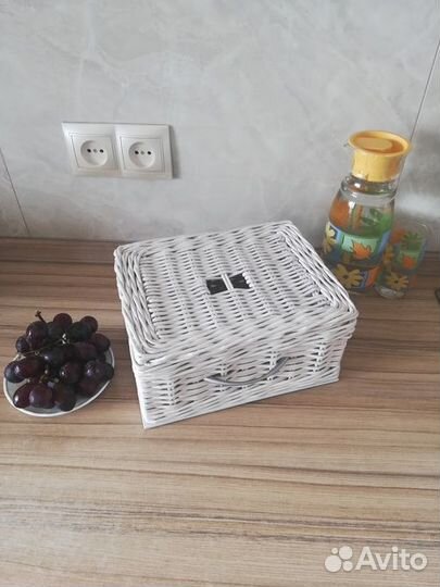 Короб для хранения из бумажной лозы