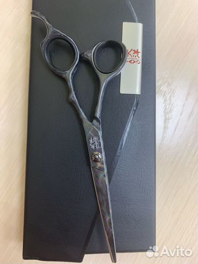 Парикмахерские ножницы