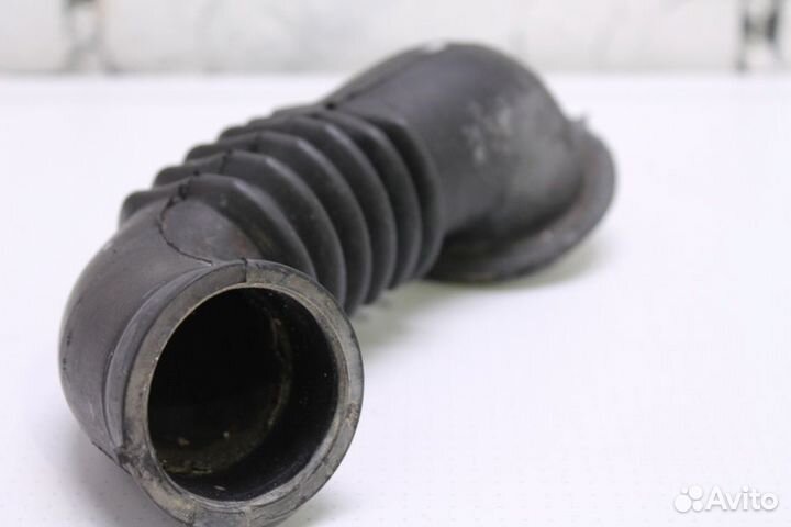 Патрубок (дозатор-бак) Bosch 266973 бу. 3355