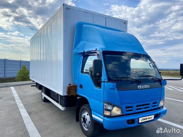 Isuzu NQR71P, 2007