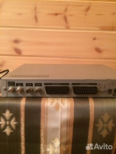 Ресивер Sumsung DSB-B270V с пультом