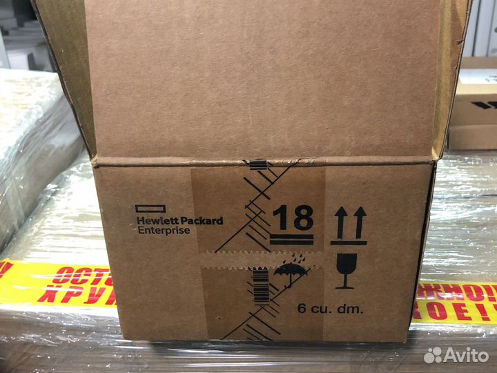 HPE eg000300jwebf, Seagate st300mm0048