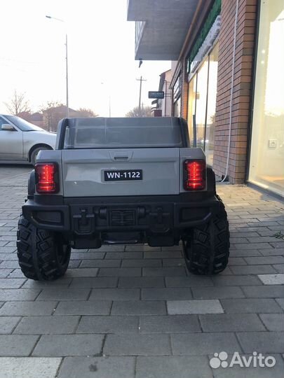 Детский электромобиль