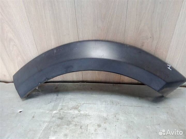 Накладка заднего крыла левого от Land Rover Disco
