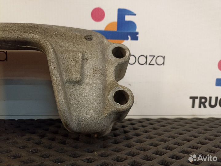 53201001109 Кронштейн подушки двигателя камаз 5490
