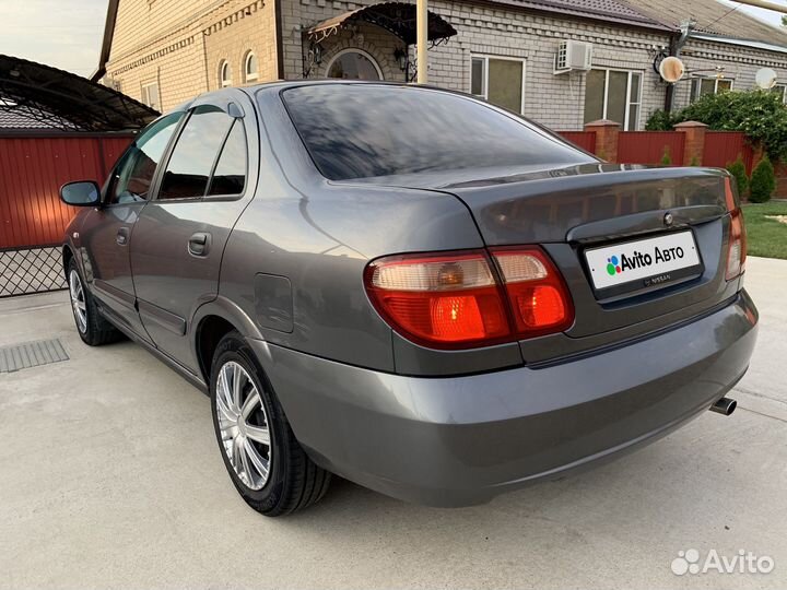 Nissan Almera 1.5 МТ, 2005, 242 774 км