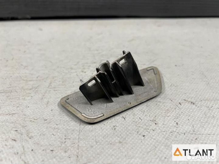 Крышка форсунки омывателя передний правый subaru O