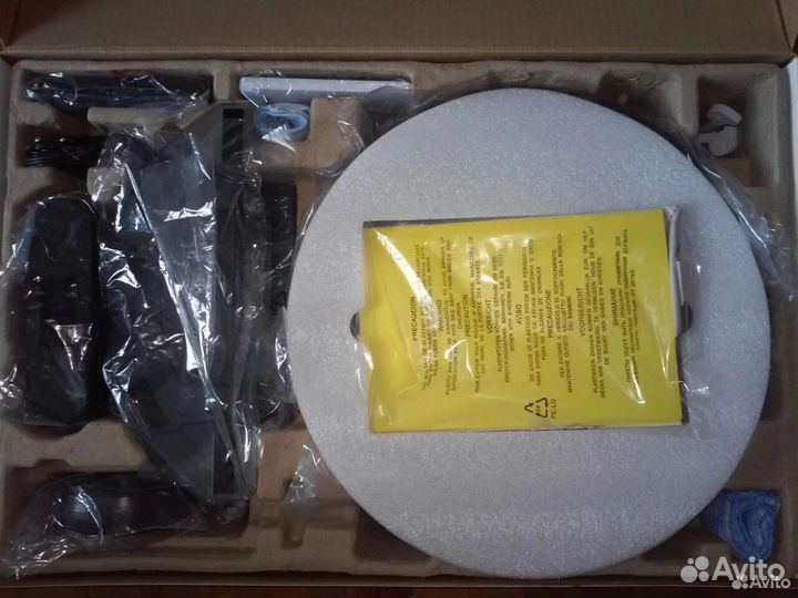 Робот пылесос Gutrend sense 410