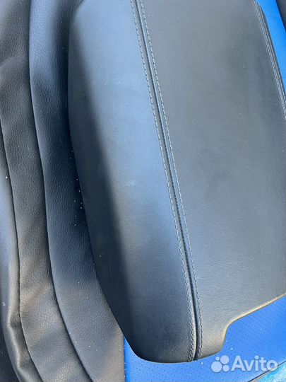 Крышка подлокотника Porsche Cayenne 958