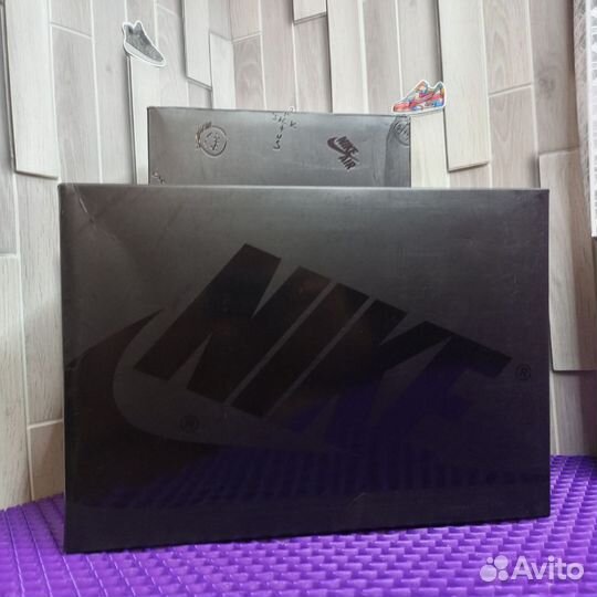 Мужские кроссовки Nike