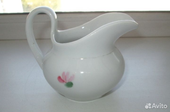 Фарфор. молочник.сливочник кузнецов до 1917 г