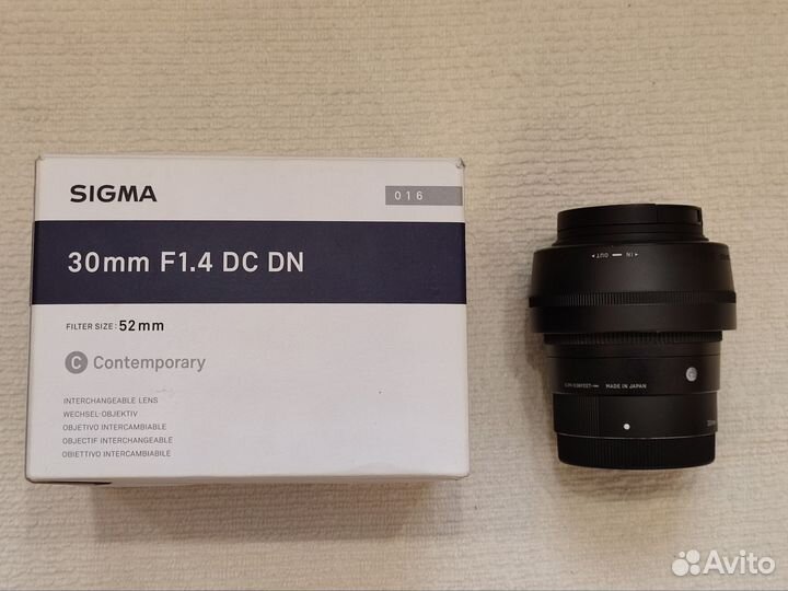 Объектив Sigma 30mm 1.4 sony E